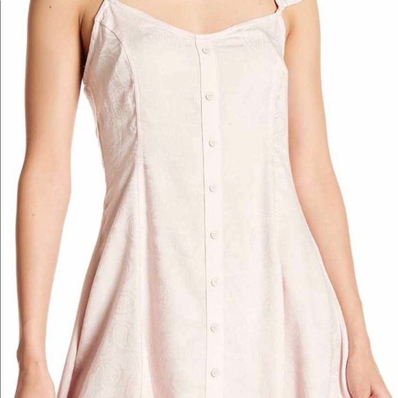 🏵LOVE FIRE BUTTON FRONT FLUTTER-SLEEVE DRESSES 👗 - Picture 5 of 8